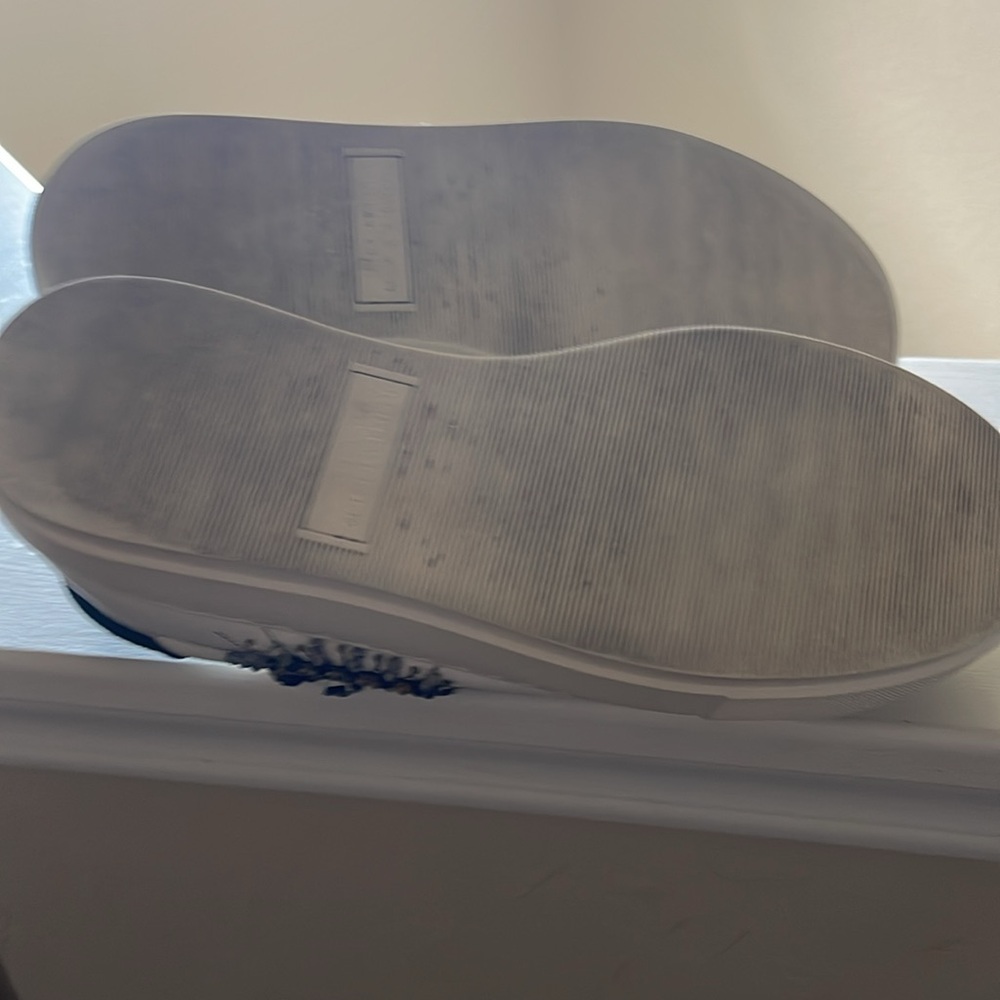 Kurt Geiger - Picture 4 of 5